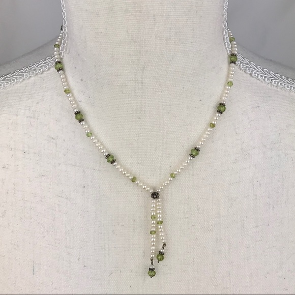 Little girls faux pearl beaded necklace
